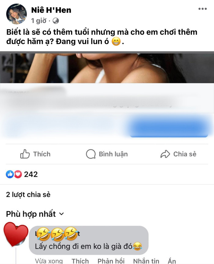  H'Hen Niê đăng tải lại một bình luận của khán giả khuyên cô đi lấy chồng.