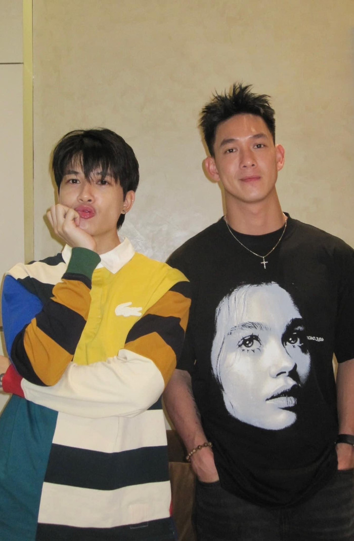 Song Luân luôn làm việc chăm chỉ trong nhiều năm qua. Anh được đồng nghiệp yêu mến bởi tính cách vui vẻ, thân thiện