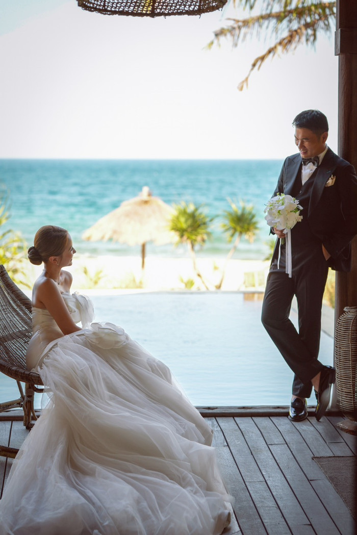 Ngắm bộ ảnh cưới ngọt ngào của Vân Hugo, ngày lên xe hoa đang đến gần Ảnh 2