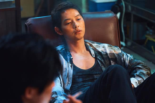 Song Joong Ki vừa tái xuất đã khẳng định đẳng cấp không ai làm lại Ảnh 3