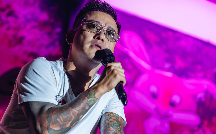 Tuấn Hưng dời lịch trình biểu diễn, chia buồn đến nạn nhân vụ cháy chung cư Ảnh 2