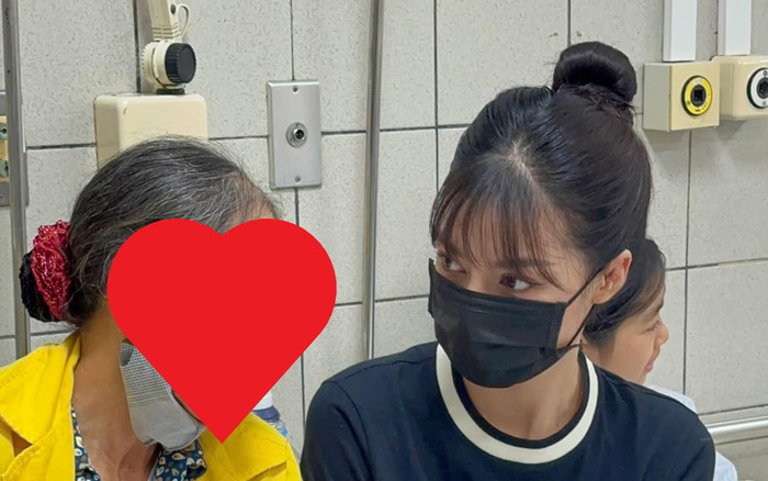 Á hậu Kiều Loan có mặt hỗ trợ cho các gia đình, nạn nhân trong vụ cháy ở Hà Nội Ảnh 2