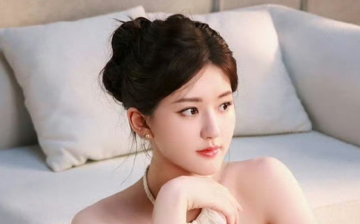 Triệu Lộ Tư đẹp xuất thần trong bộ ảnh mới nhưng vẫn bị chỉ ra điểm khác thường Ảnh 2
