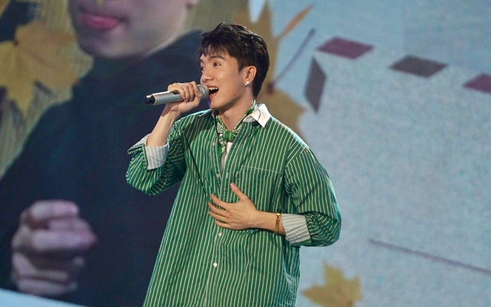 Liveshow 2 Vietnam Idol: Xuân Định K.Y 'lột xác', lấy lòng Mỹ Tâm đầy tinh tế Ảnh 2