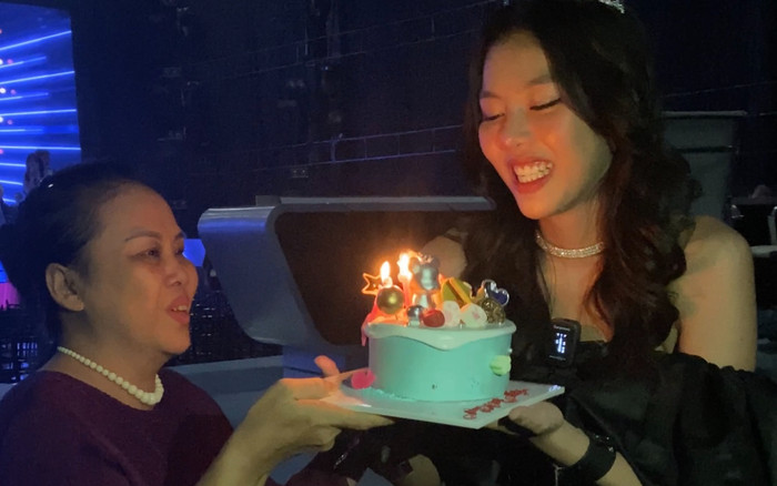 Thanh Thảo (Muộii) được mẹ làm điều đặc biệt sau đêm liveshow 2 Vietnam Idol Ảnh 2
