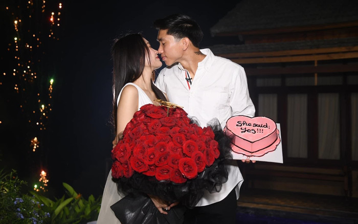 Phản ứng bất ngờ của Hòa Minzy khi Văn Hậu cầu hôn Doãn Hải My Ảnh 2