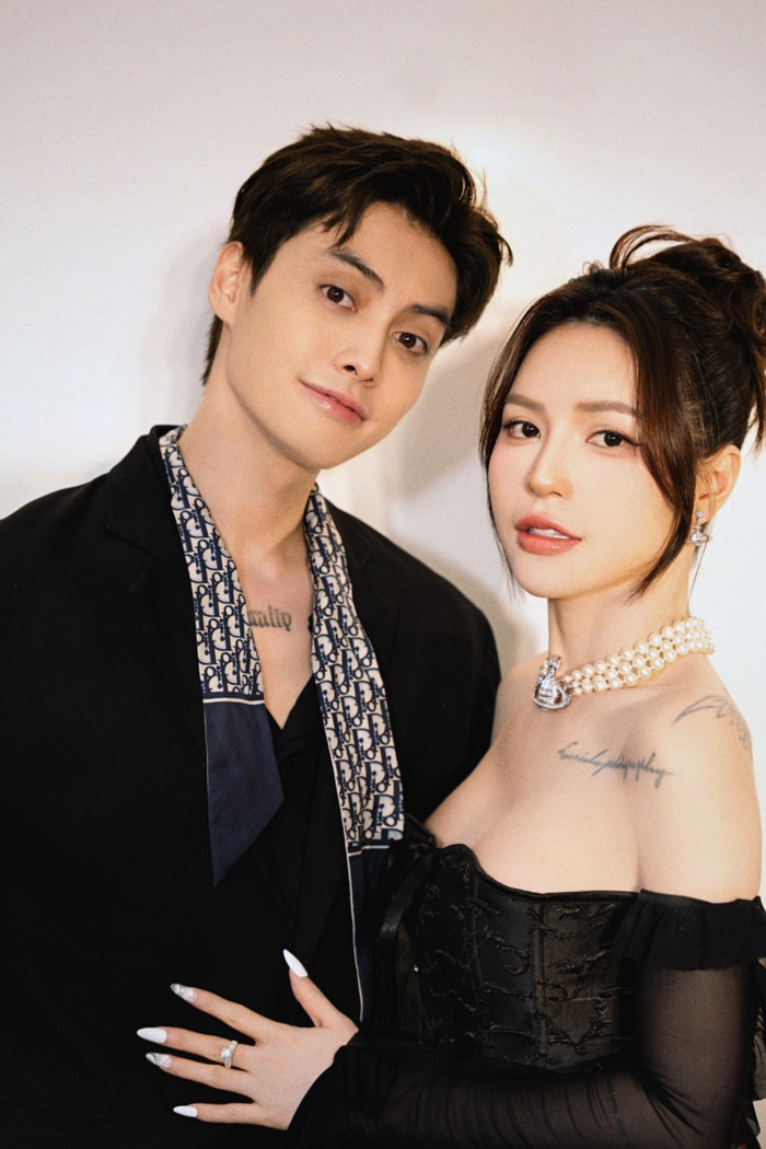 Xuất hiện trong bữa tiệc còn có vợ chồng Lucie Nguyễn - Tuấn Dương