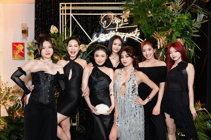 Lan Ngọc có dịp hội ngộ cùng hội bạn thân