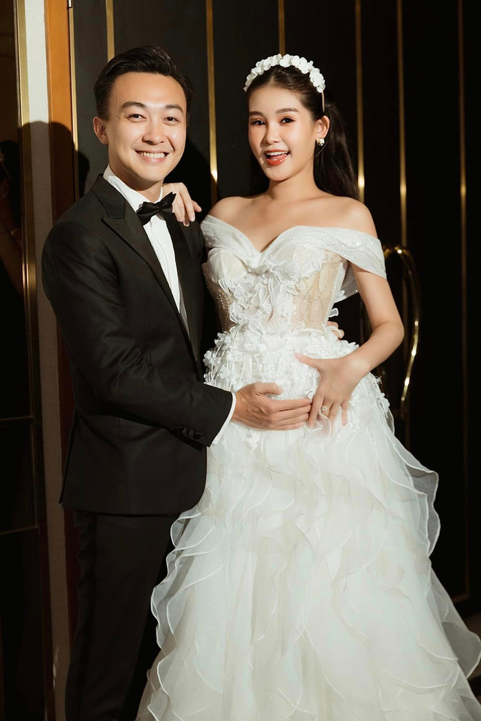 Lê Âu Ngân Anh và Tô Ny đang trông ngóng ngày quý tử đầu lòng chào đời