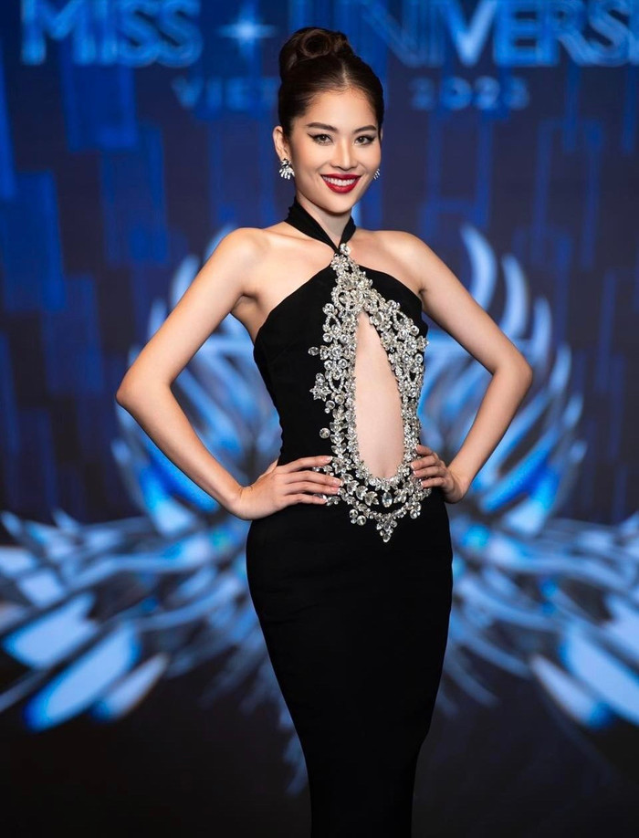 Emma Lê lọt thỏm giữa dàn thí sinh Miss Universe VN, lép vế khi đứng kề Hương Ly Ảnh 2