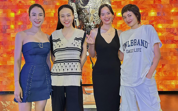Đàm Thu Trang gặp gỡ hội bạn thân, visual dàn mẹ bỉm gây chú ý Ảnh 2