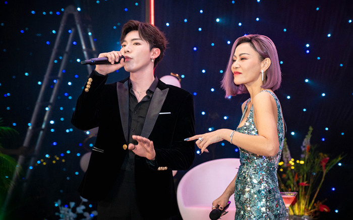 Erik: 'Tôi tự gặm nhấm nỗi buồn khi đọc các bình luận tiêu cực' Ảnh 2