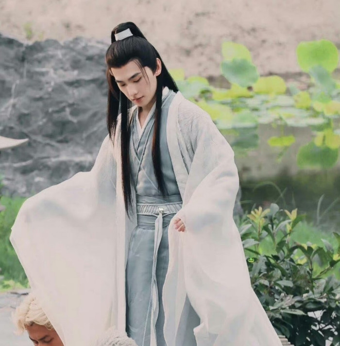 Dương Dương bị tố mắc bệnh ngôi sao, hình tượng nam thần chính thức sụp đổ Ảnh 2