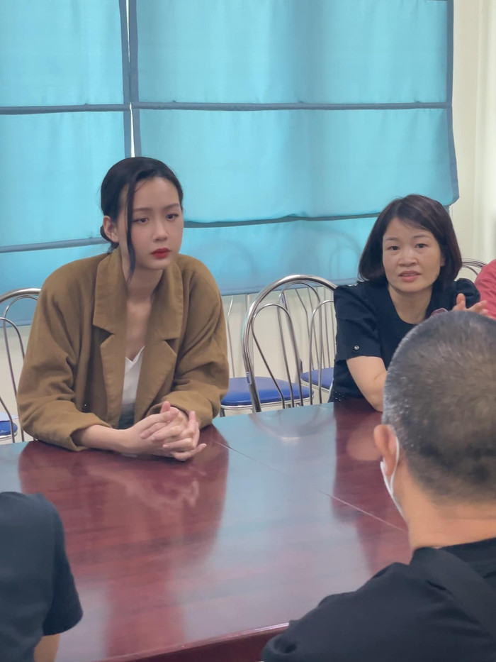 Không chỉ thăm em nuôi, Hoa hậu Bảo Ngọc còn đến bệnh viện Bạch Mai để hỗ trợ gia đình các nạn nhân trong vụ cháy chung cư mini vừa qua