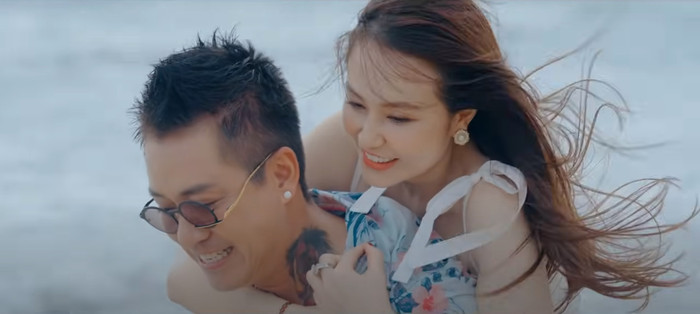 Vợ ca sĩ Tuấn Hưng lần đầu xuất hiện trong MV của chồng.
