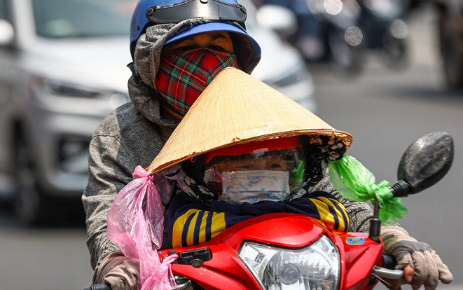 Miền Bắc nắng nóng kéo dài, bao giờ mới có mưa? Ảnh 2