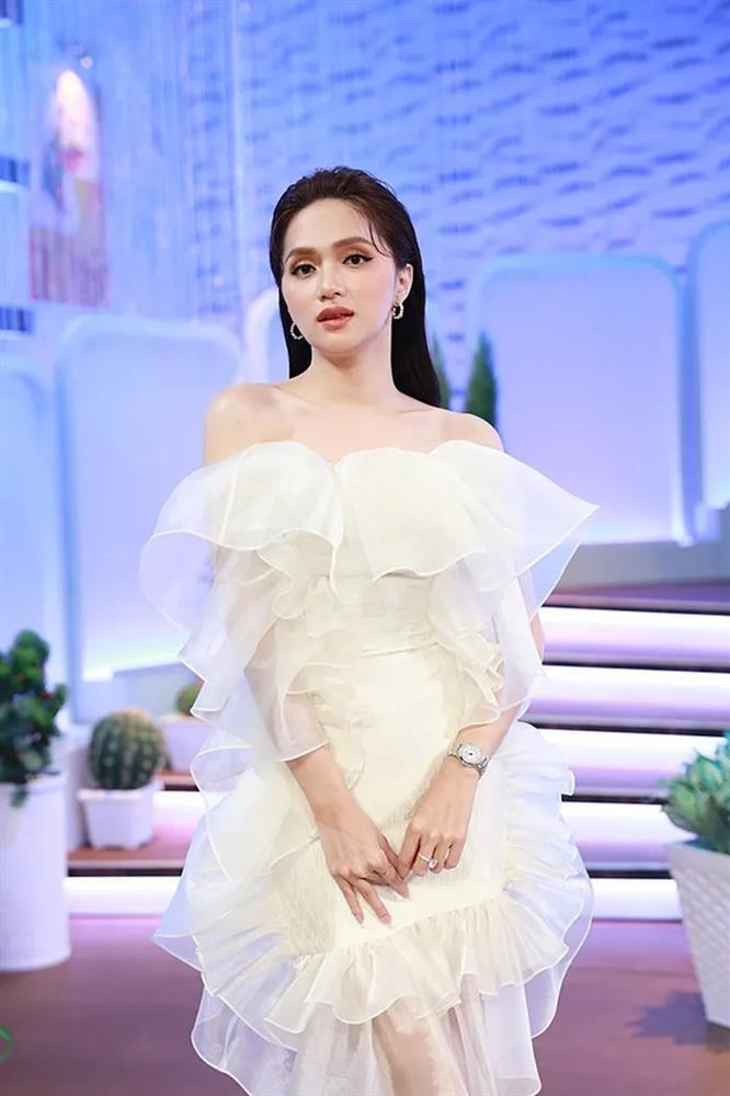 Hương Giang là một trong những 'fan cứng' của nhóm nhạc đình đám SNSD.