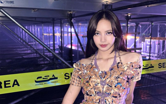 Giữa tin đồn rời công ty, Lisa bất ngờ có động thái liên quan đến người hâm mộ Ảnh 2