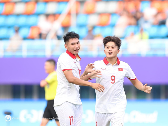 Olympic Việt Nam bị loại sau trận thua Saudi Arabia 1-3. Ảnh: VFF