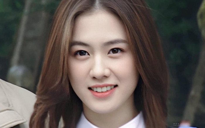 Sao nữ gây sốt vì vẻ ngoài giống hệt Son Ye Jin Ảnh 2