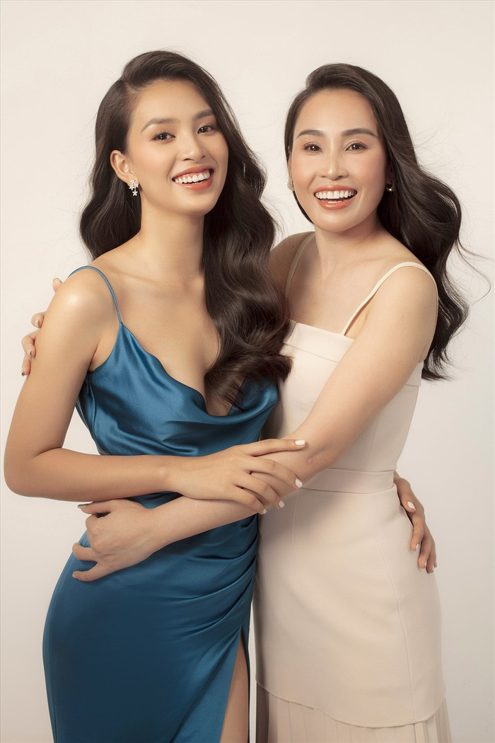 Xúc động câu chuyện Tiểu Vy chăm mẹ bị bệnh, quyết giữ kín vì sợ mọi người lo lắng Ảnh 3