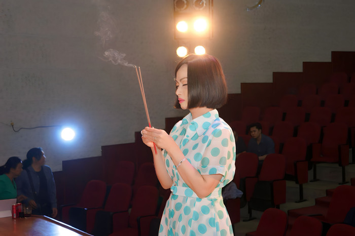 Hà Phương dâng hương Tổ nghề.