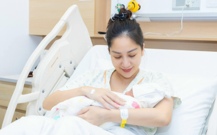 Hậu sinh con lần 3, Khánh Thi tiết lộ tình trạng sức khoẻ đáng lo ngại Ảnh 2