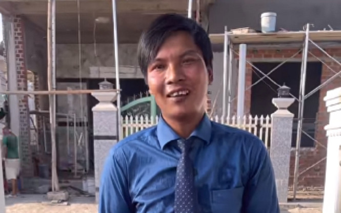 Lộc Fuho 'chơi lớn' mua cua hoàng đế đãi thợ, tiết lộ lý do không xưng 'thầy' Ảnh 2