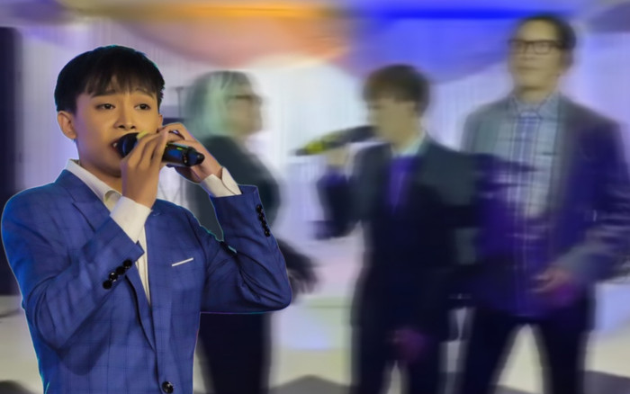 Hồ Văn Cường đọc rap trên sân khấu, xôn xao vì chỉ có đúng 2 khán giả tham dự? Ảnh 2