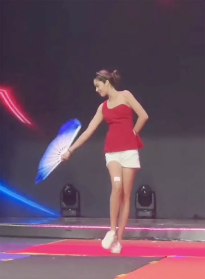 Hình ảnh mới nhất của Lệ Nam trong buổi tổng duyệt trước thềm đêm chung kết Miss Universe Vietnam 2023.