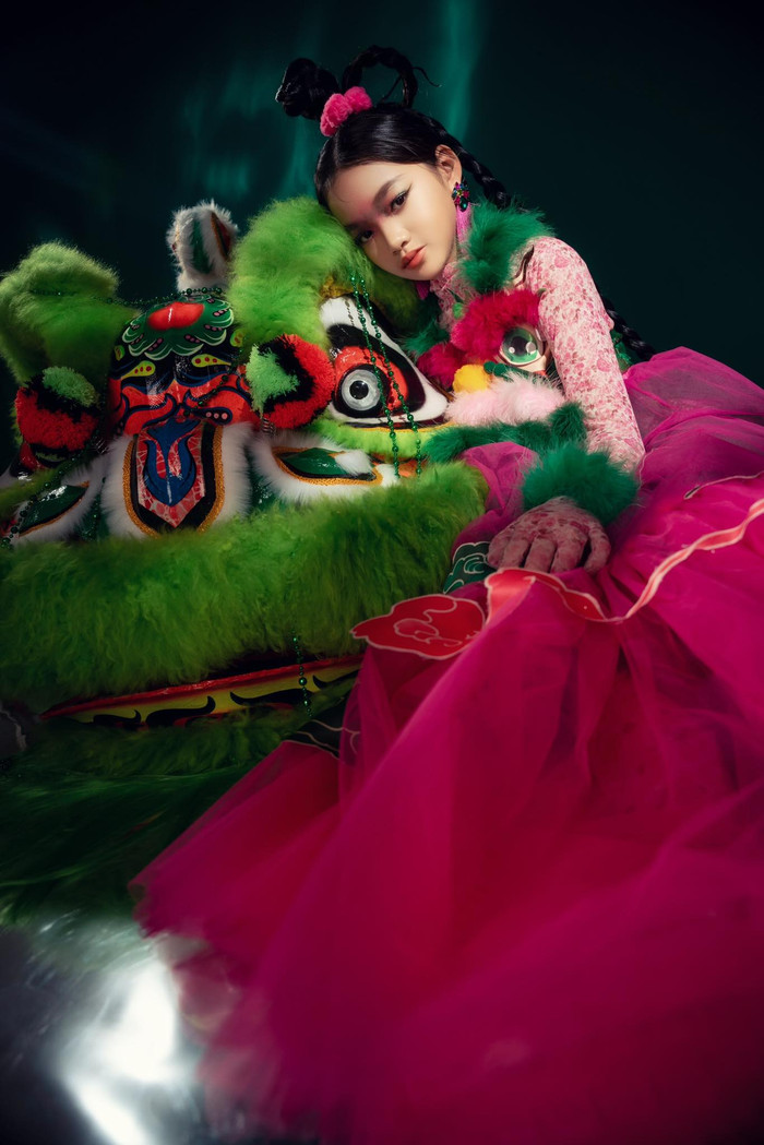 Mẫu nhí Jenny tung bộ ảnh nhân dịp Tết Trung thu.