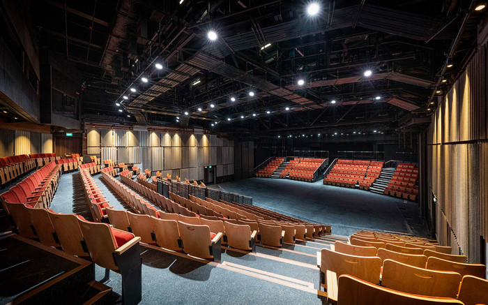 Nữ ca sĩ 'cáo bệnh' hủy show sát giờ diễn, nhưng bị phát hiện do ế vé? Ảnh 2