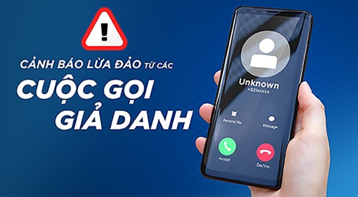 Cụ bà suýt mất 900 triệu sau 'lệnh bắt giam' thông qua kiểu liên lạc quen thuộc Ảnh 1