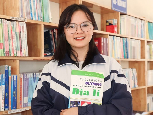 Một nữ sinh ở Hà Tĩnh được đặc cách tuyển thẳng vào trường Công an Ảnh 1