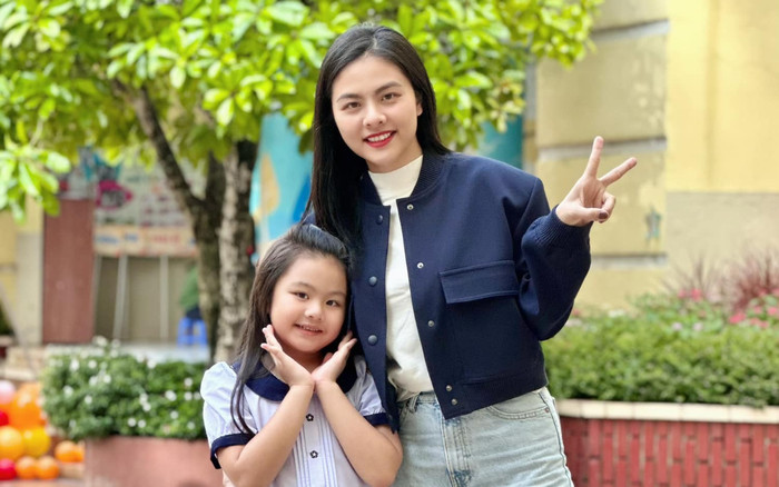 Vân Trang, Huyền Lizzie và dàn sao háo hức đưa nhóc tỳ dự lễ khai giảng sáng nay Ảnh 2