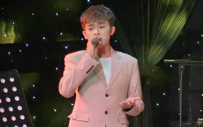 Hồ Văn Cường thay đổi mạnh về ngoại hình, fan tấm tắc khen ngợi Ảnh 2