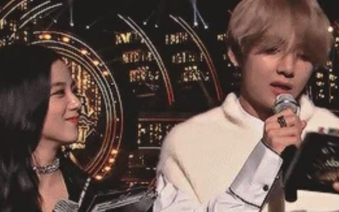 Không phải Jennie, Jisoo - V (BTS) khiến dân tình rần rần vì điều này Ảnh 2