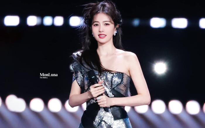 Bạch Lộc bị tố hát nhép trong đêm hội cuối năm Ảnh 2