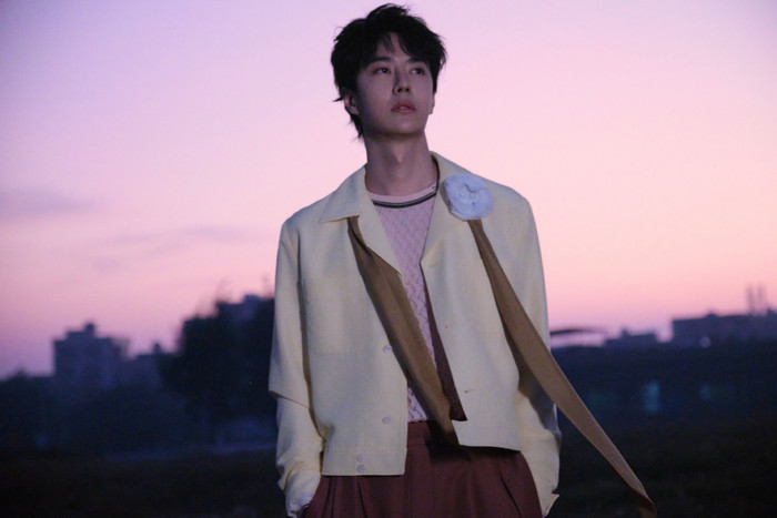 Vương Nhất Bác được khen kính nghiệp, tiết lộ về phim được quay ở Việt Nam Ảnh 3