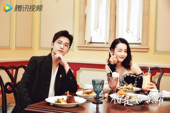 Dương Dương và Địch Lệ Nhiệt Ba gặp thất bại năm 2023