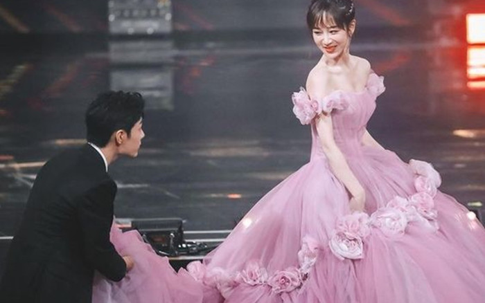 Ngoài Tiêu Chiến, Dương Tử còn từng đóng chung phim với đỉnh lưu nào? Ảnh 2