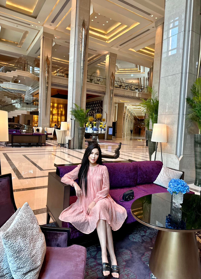 Thời gian gần đây, Quỳnh Thư vô tình bị 'réo tên' bởi một lùm xùm tình ái đay gây xôn xao cõi mạng