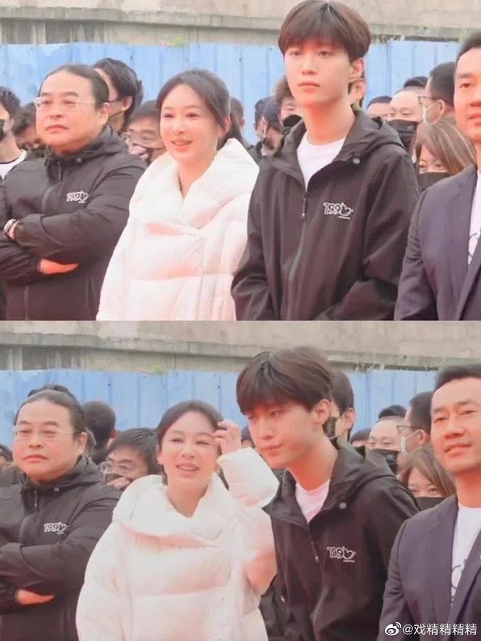 Hình ảnh của chênh lệch quá lớn của Dương Tử và Phạm Thừa Thừa khi đứng cạnh nhau.