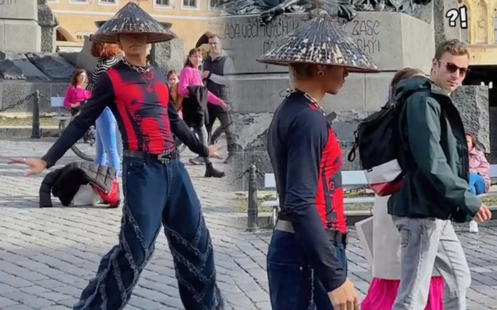 Nam ca sĩ Việt múa nón lá trên đường phố Châu Âu, người dân xung quanh không thể làm ngơ Ảnh 2