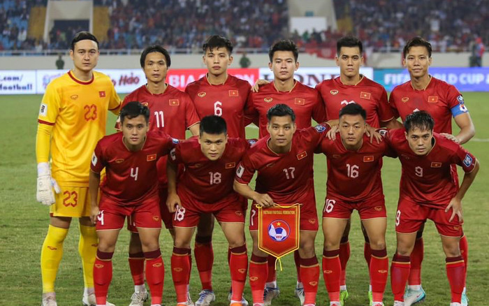 26 cầu thủ Việt Nam dự Asian Cup 2023: HLV Troussier loại Văn Đô Ảnh 2