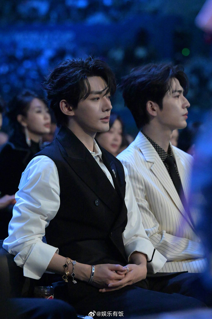 Đặng Vi - Trương Lăng Hách