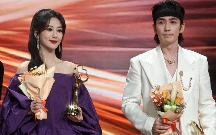 Dương Tử và tình cũ Triệu Lệ Dĩnh là King – Queen Đêm hội Weibo: Quá xứng đáng Ảnh 2