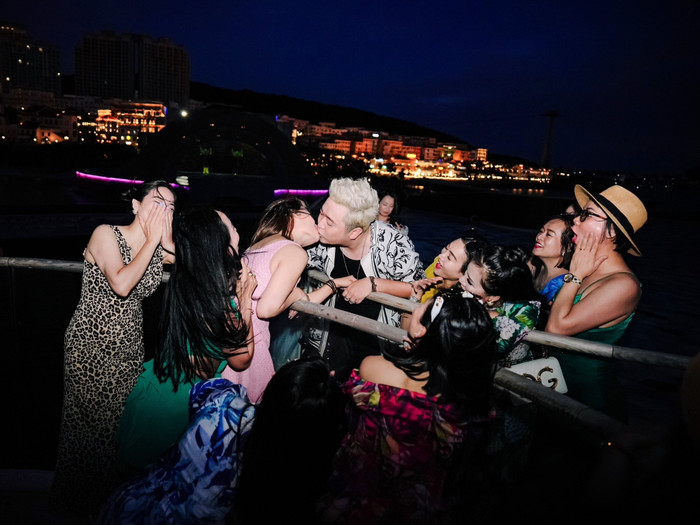 Yanbi cầu hôn bạn gái ở Phú Quốc cách đây chưa lâu. 