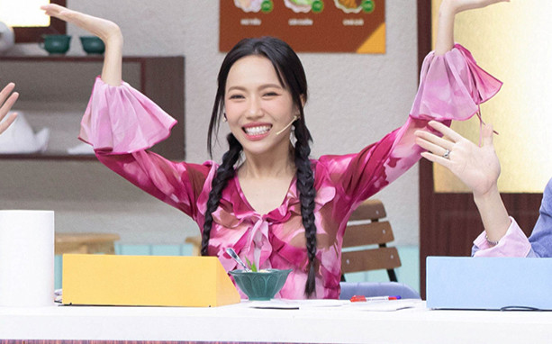 Bị tố mặc sai 'dress code' trên sóng truyền hình, Diệu Nhi có câu trả lời bất ngờ Ảnh 2