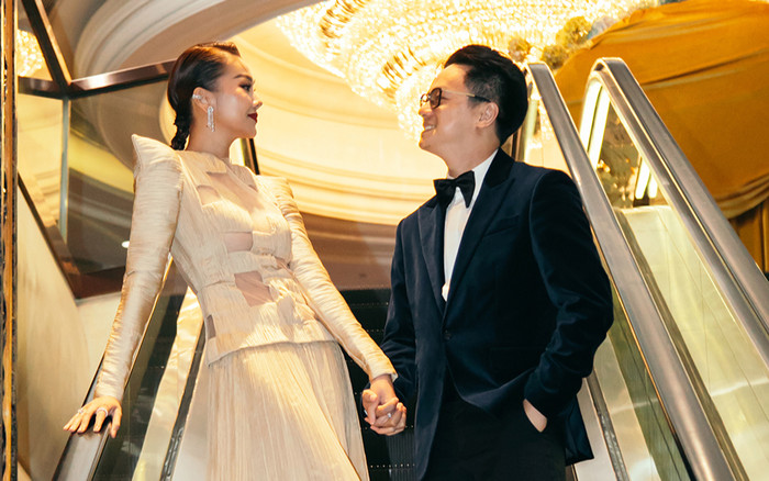 Vợ chồng Thanh Hằng tay trong tay đi sự kiện, trải lòng: 'Tôi hạnh phúc vì mình mới mẻ và hợp thời' Ảnh 2